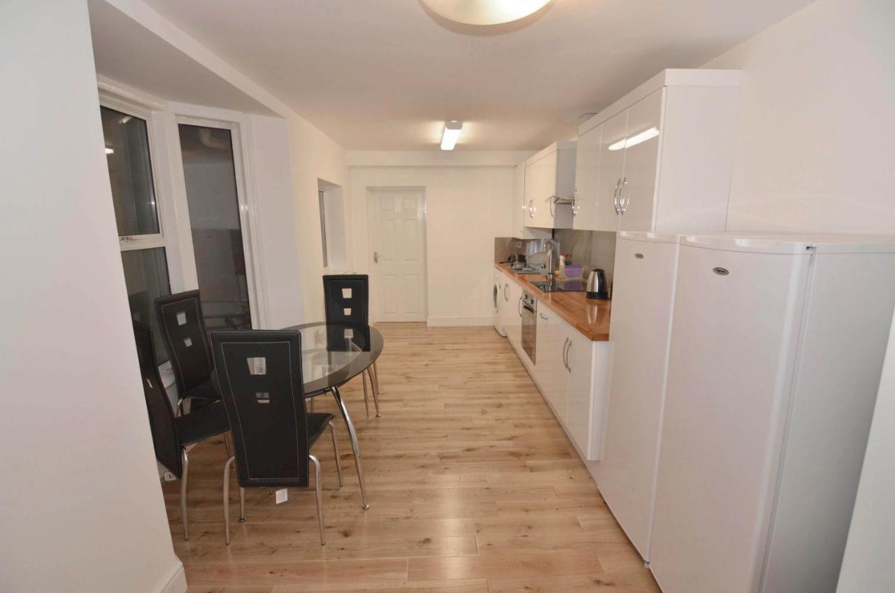 Cosy Rooms Near Canary Wharf & The O2 Лондон Экстерьер фото