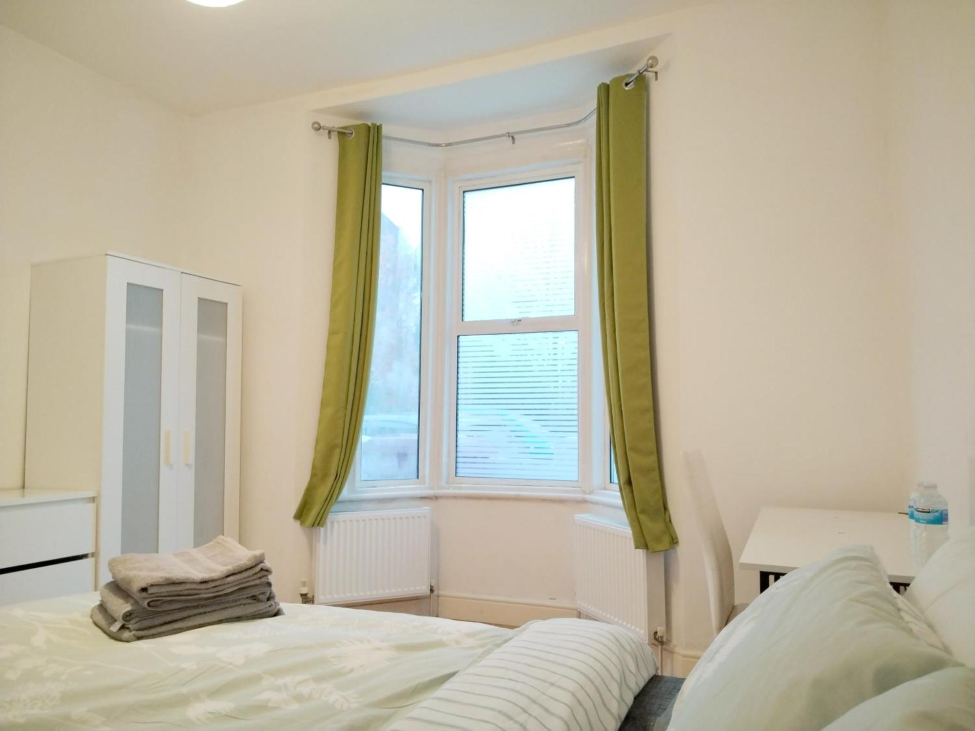 Cosy Rooms Near Canary Wharf & The O2 Лондон Экстерьер фото